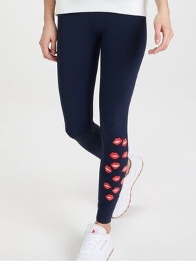 Tory Sport high Rise Leggings Navy blue kiss print Logo Size S